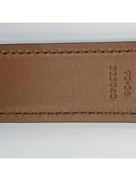 Gucci Women’s Reversible Plutone Interlocking G Buckle Calfskin Belt Burgundy Ta main image 5
